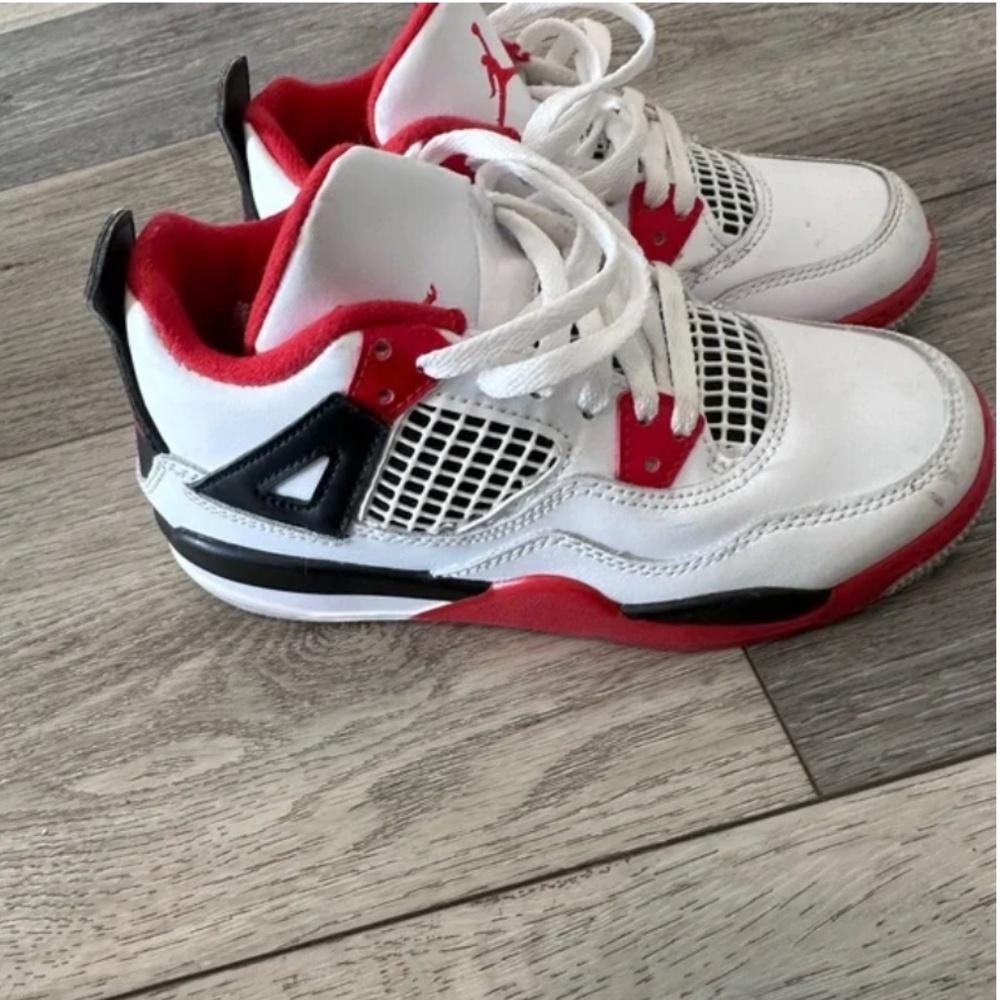 Jordan 4 Red Cement Red/White/Black